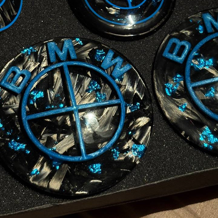 2 logo bmw blue carbon forged