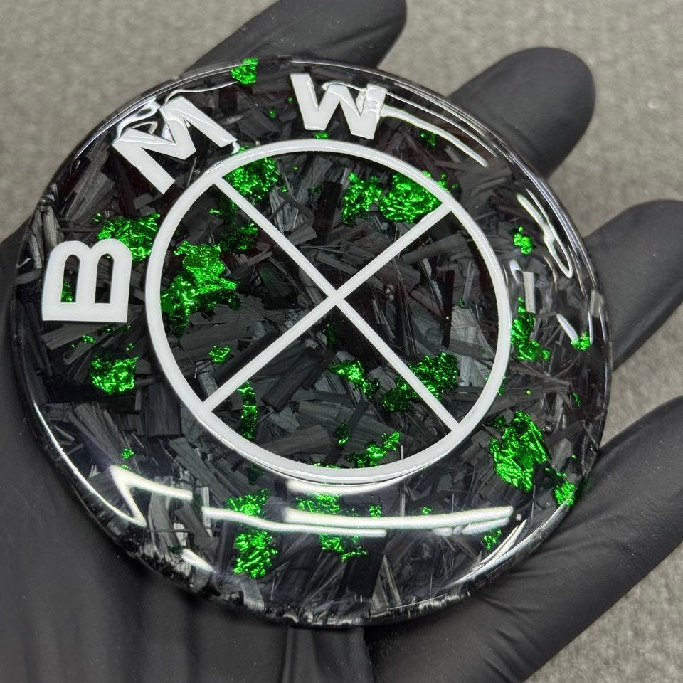 2 logo bmw green carbon fiber